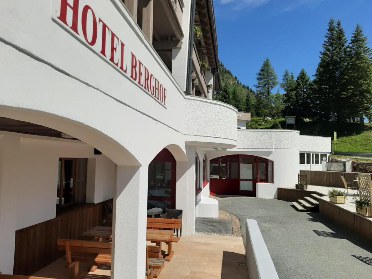 Hotel Berghof Sonnenalpe Nassfeld Exteriér fotografie