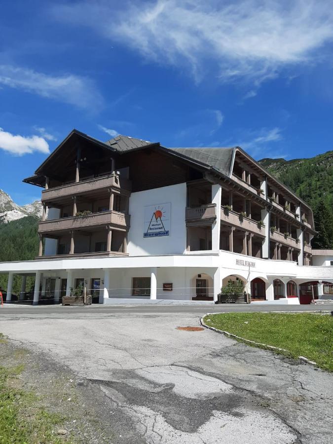 Hotel Berghof Sonnenalpe Nassfeld Exteriér fotografie