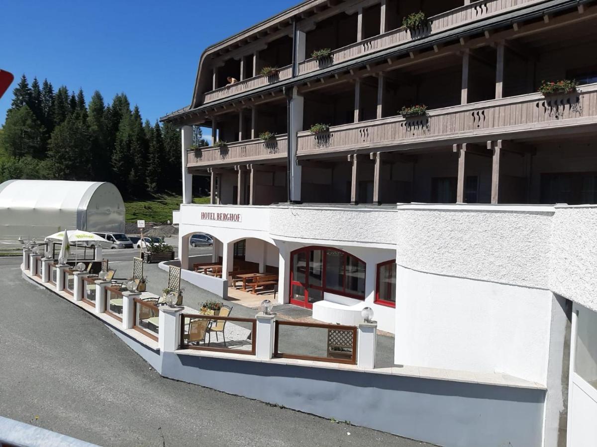 Hotel Berghof Sonnenalpe Nassfeld Exteriér fotografie