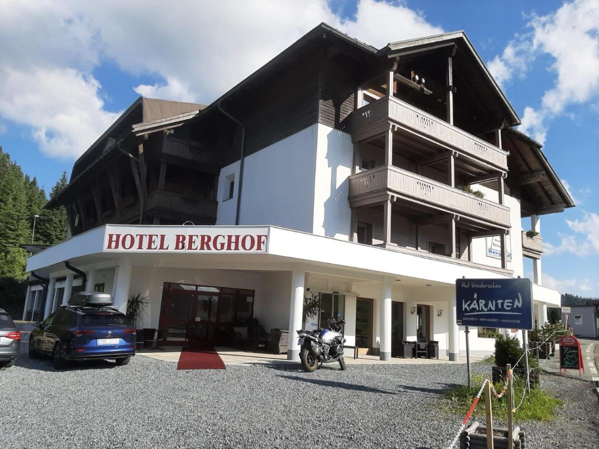 Hotel Berghof Sonnenalpe Nassfeld Exteriér fotografie