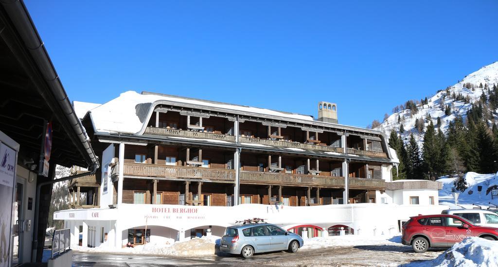 Hotel Berghof Sonnenalpe Nassfeld Exteriér fotografie